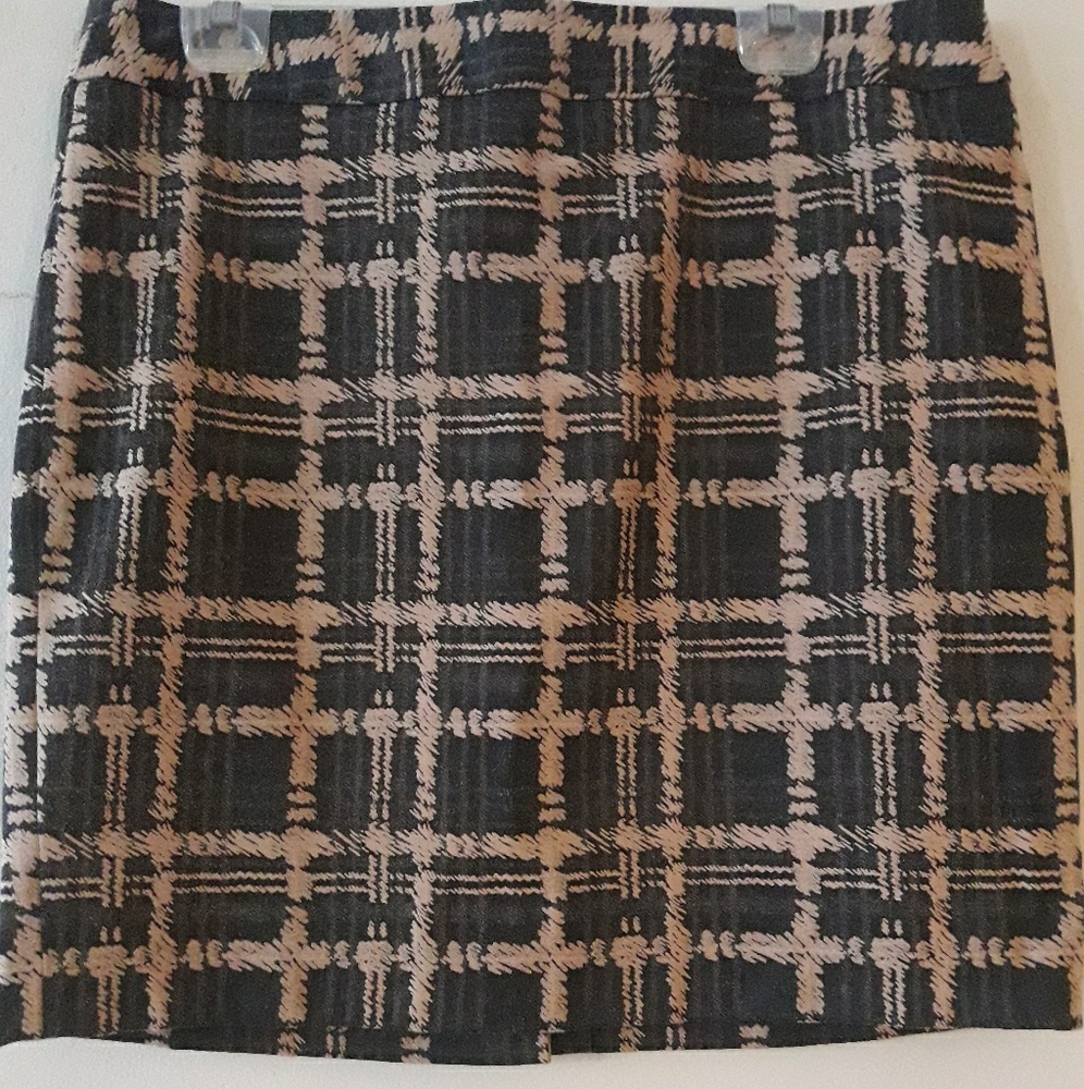 SALE🔥Ann Taylor petite A-line skirt